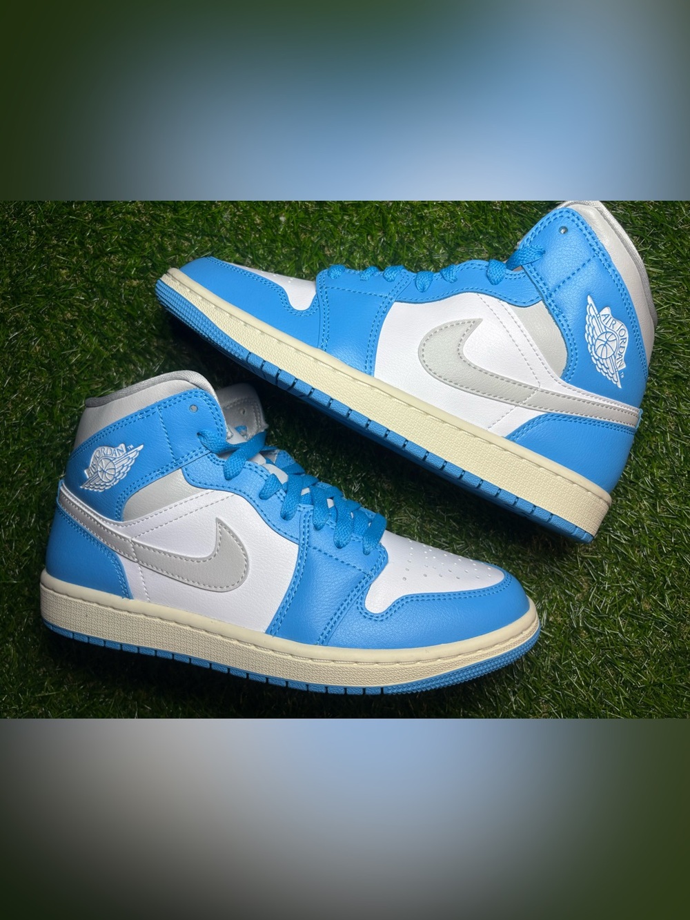 Air Jordan 1 Mids in Blue and White women’s size 8.5, men’s 7.
